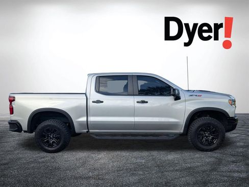 Certified 2022 Chevrolet Silverado 1500 ZR2 w/ Technology Package AWD/4WD image 3