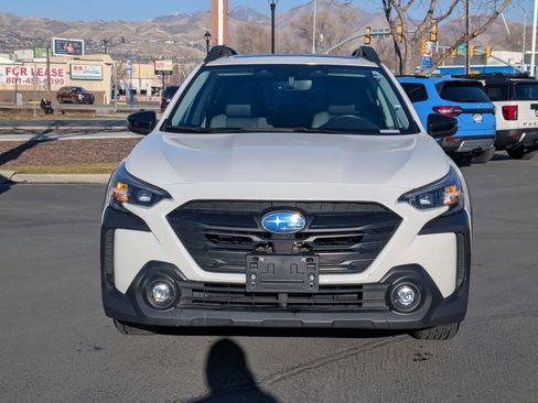 Used 2024 Subaru Outback Onyx Edition image 11