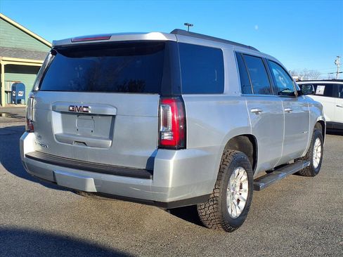 Used 2017 GMC Yukon SLT w/ Open Road Package image 4