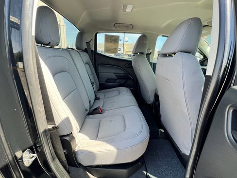 Used 2020 Chevrolet Colorado W/T w/ WT Convenience Package image 22