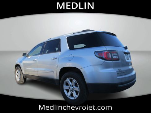 Used 2016 GMC Acadia SLE image 7