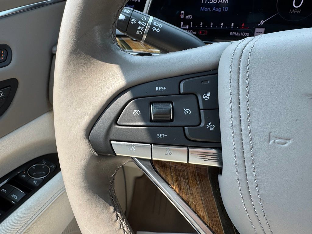 Certified 2023 Cadillac Escalade Premium Luxury Platinum w/ Heavy-Duty Trailer Package AWD/4WD image 21