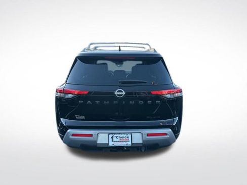 Used 2024 Nissan Pathfinder SL w/ SL Premium Package image 5