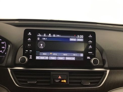 Used 2019 Honda Accord EX image 16