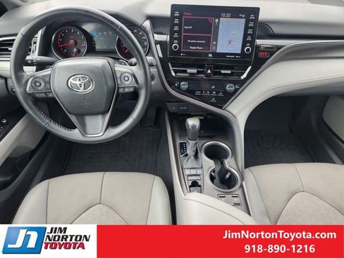 Used 2024 Toyota Camry XSE w/ Navigation Package image 28