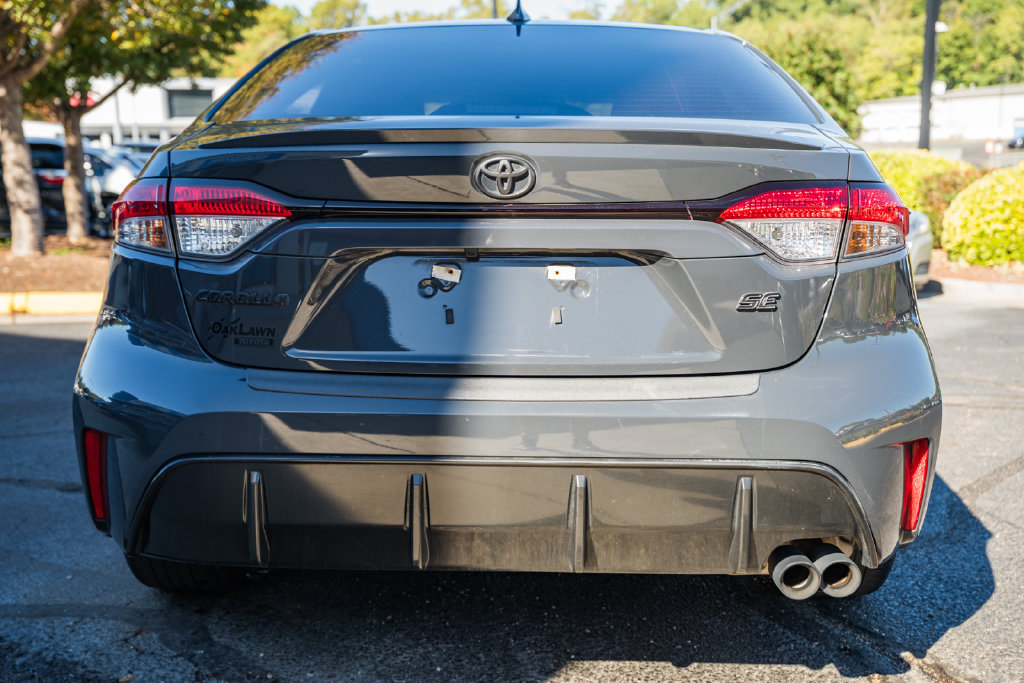 Used 2023 Toyota Corolla SE FWD image 5