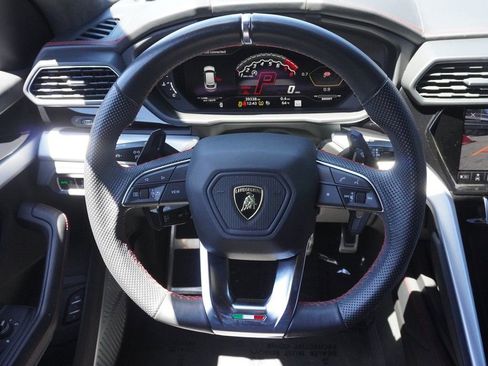 Used 2020 Lamborghini Urus AWD/4WD image 48