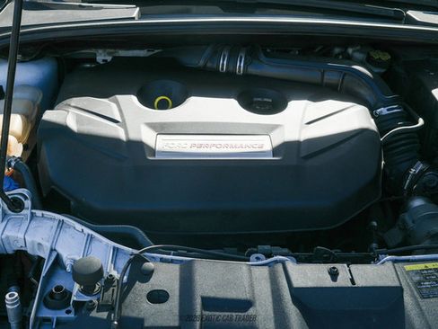 Used 2016 Ford Focus RS image 15