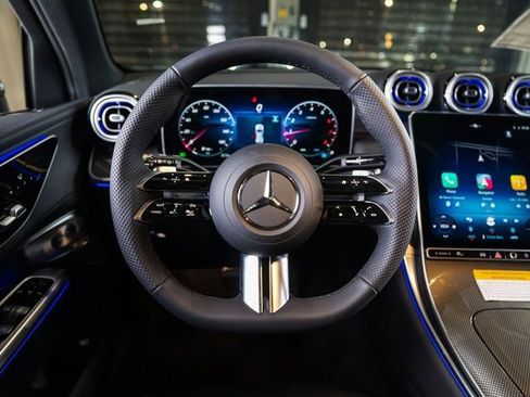 New 2026 Mercedes-Benz GLC 300 4MATIC image 25