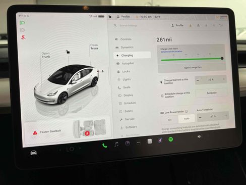 Used 2023 Tesla Model 3 Standard Range image 8