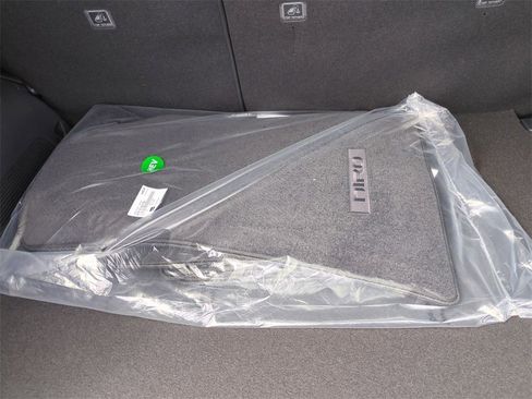 New 2025 Kia Niro EX Touring image 43