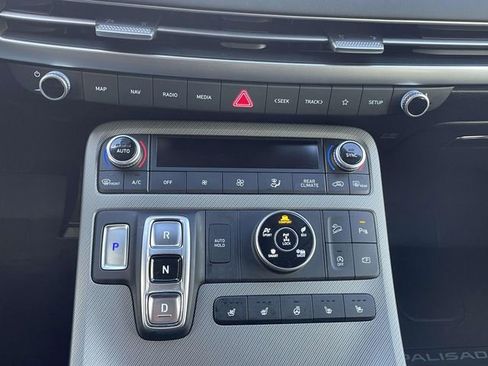 Used 2025 Hyundai Palisade SEL image 26