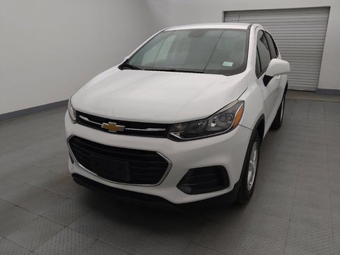 Used 2021 Chevrolet Trax LS w/ Tint and Cruise Package image 15
