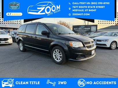 Used 2016 Dodge Grand Caravan SXT w/ UConnect Hands-Free Group