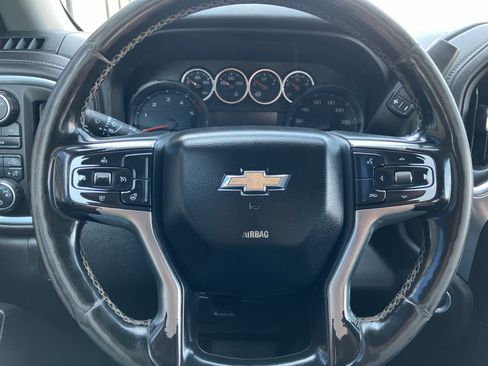 Used 2023 Chevrolet Silverado 2500 LT w/ Convenience Package image 15