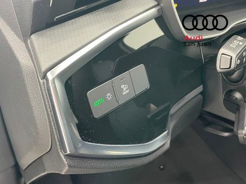 New 2025 Audi Q3 2.0T Premium image 30