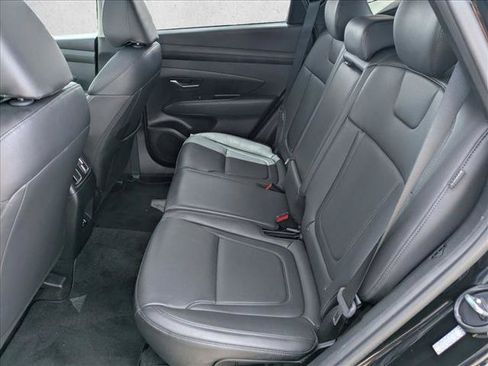 Used 2025 Hyundai Tucson SEL FWD image 20