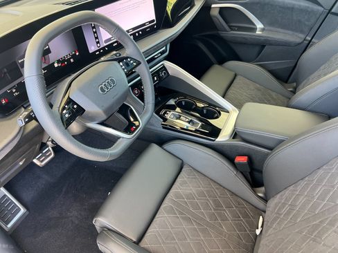 New 2026 Audi SQ5 Premium Plus AWD/4WD image 10