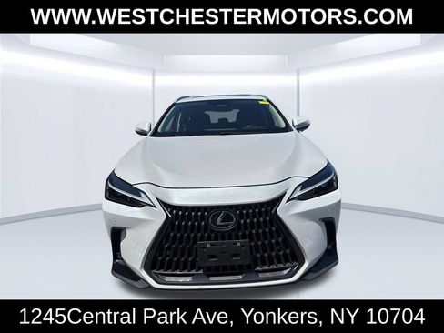 Used 2022 Lexus NX 350 AWD image 2