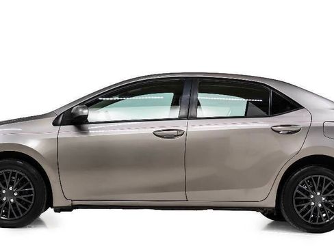 Used 2016 Toyota Corolla LE image 6