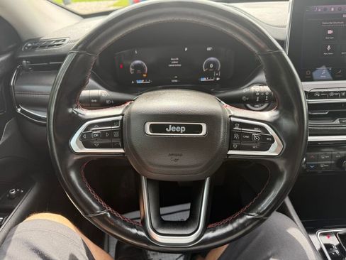 Used 2022 Jeep Compass Trailhawk w/ Trailhawk Elite Group image 13