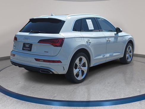 Used 2022 Audi Q5 2.0T Premium Plus w/ Premium Plus Package AWD/4WD image 5