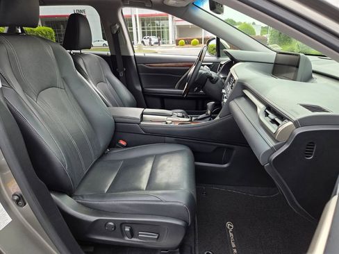 Used 2019 Lexus RX 350L FWD image 16