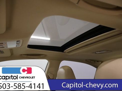 Used 2010 Lexus HS 250h w/ Preferred Accessory Package FWD image 13