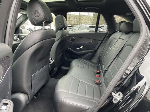 Used 2022 Mercedes-Benz GLC 300 4MATIC w/ Premium Package Lite image 13
