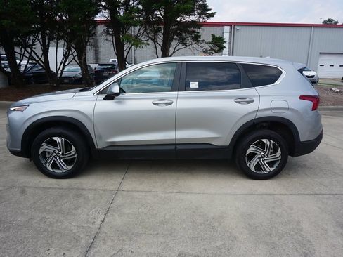 Used 2023 Hyundai Santa Fe SE w/ Cargo Package AWD/4WD image 17