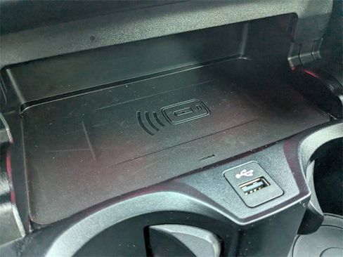 Used 2025 BMW 330i 330i w/ M Sport Package image 26