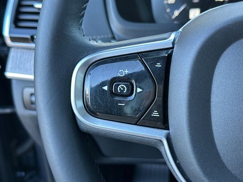 Used 2022 Volvo XC90 T6 Inscription image 28