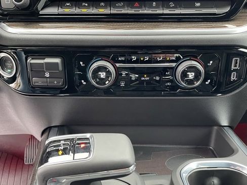 New 2025 Chevrolet Silverado 1500 RST image 27