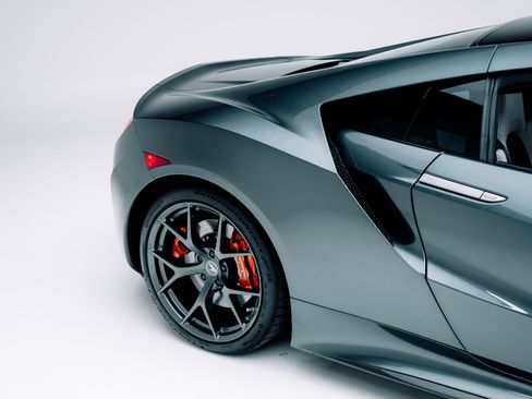 Used 2017 Acura NSX image 21