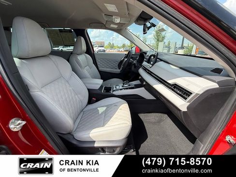 Used 2023 Mitsubishi Outlander SEL AWD/4WD image 32
