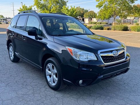 Used 2015 Subaru Forester 2.5i Limited AWD/4WD image 1
