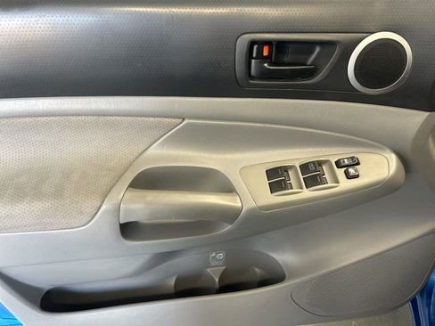 Used 2006 Toyota Tacoma 4x4 Double Cab image 11