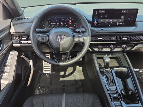 Certified 2024 Honda Accord Sport image 12