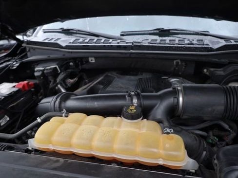 Used 2017 Ford F150 Limited w/ Trailer Tow Package image 42