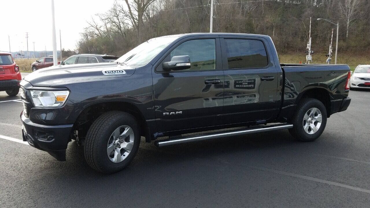 Certified 2021 RAM 1500 Big Horn AWD/4WD image 3