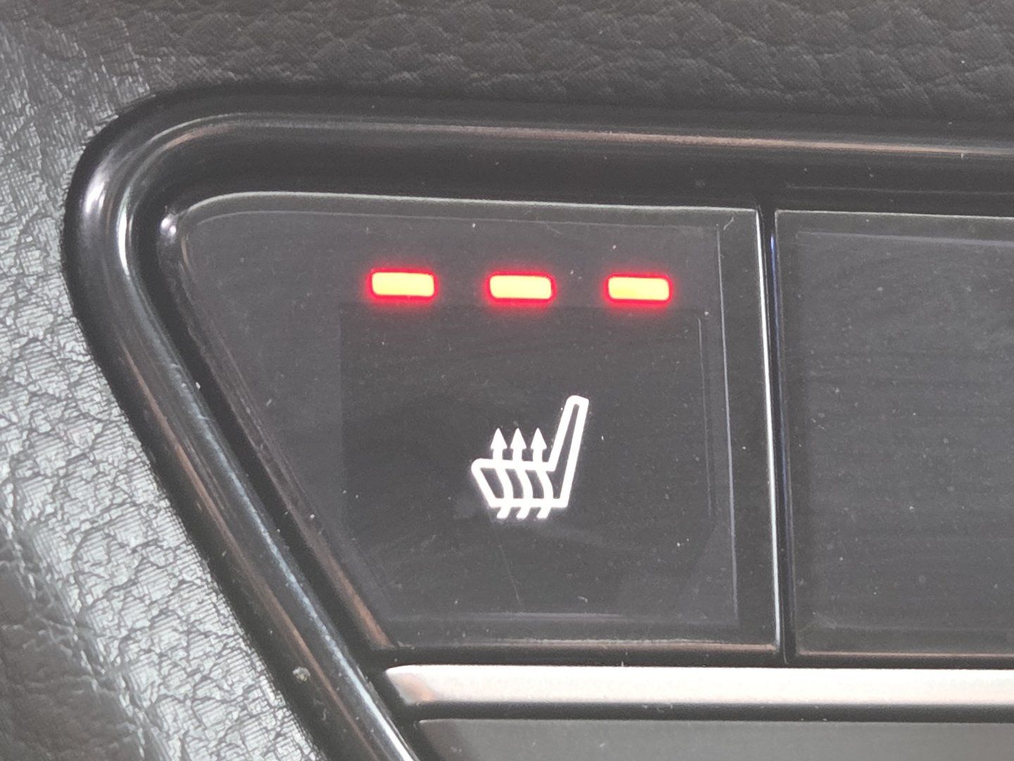 Used 2024 Honda HR-V EX-L image 5