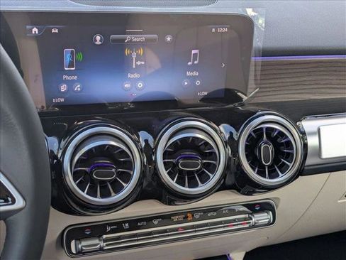 Certified 2026 Mercedes-Benz GLB 250 4MATIC image 12