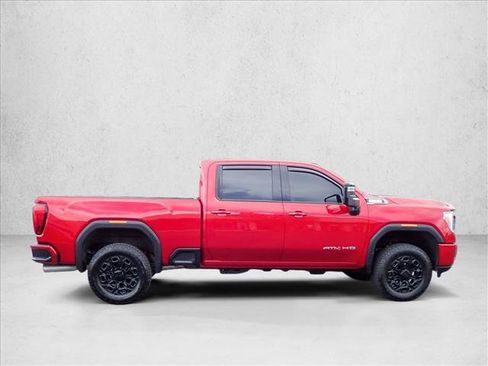Used 2023 GMC Sierra 2500 AT4 w/ AT4 Preferred Package AWD/4WD image 5