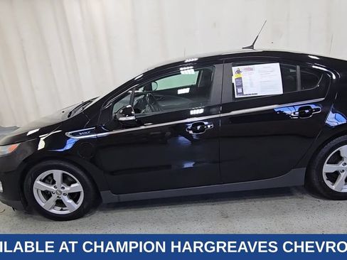 Used 2014 Chevrolet Volt FWD image 6