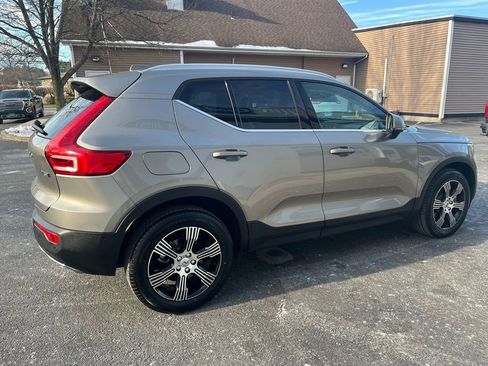 Used 2020 Volvo XC40 T5 Inscription image 5