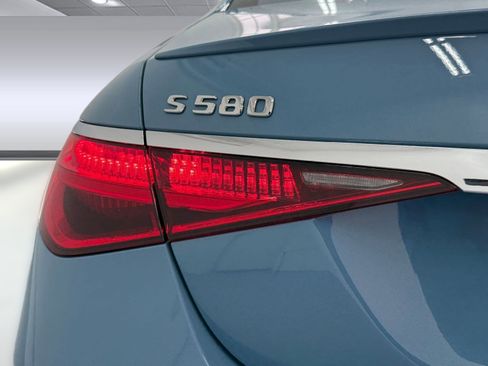 New 2026 Mercedes-Benz S 580 4MATIC Sedan image 9