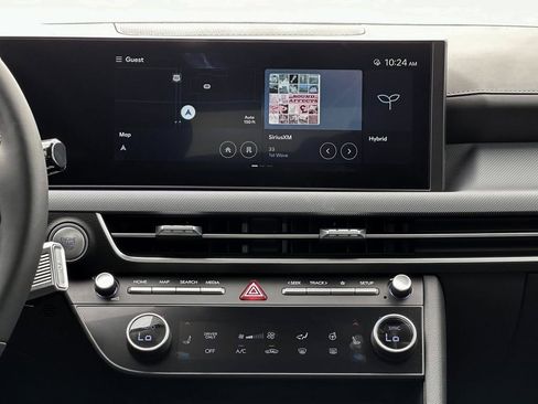 New 2025 Hyundai Sonata Limited image 29