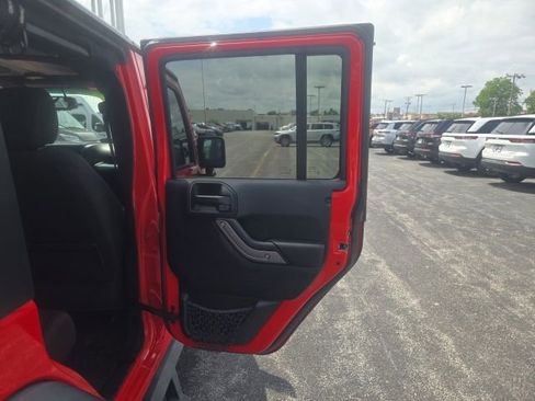 Used 2017 Jeep Wrangler Unlimited Sport w/ Quick Order Package 24S AWD/4WD image 23