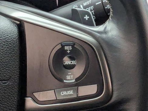 Used 2017 Honda Civic Sport image 22