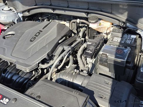 Certified 2025 Kia Sorento LX image 21